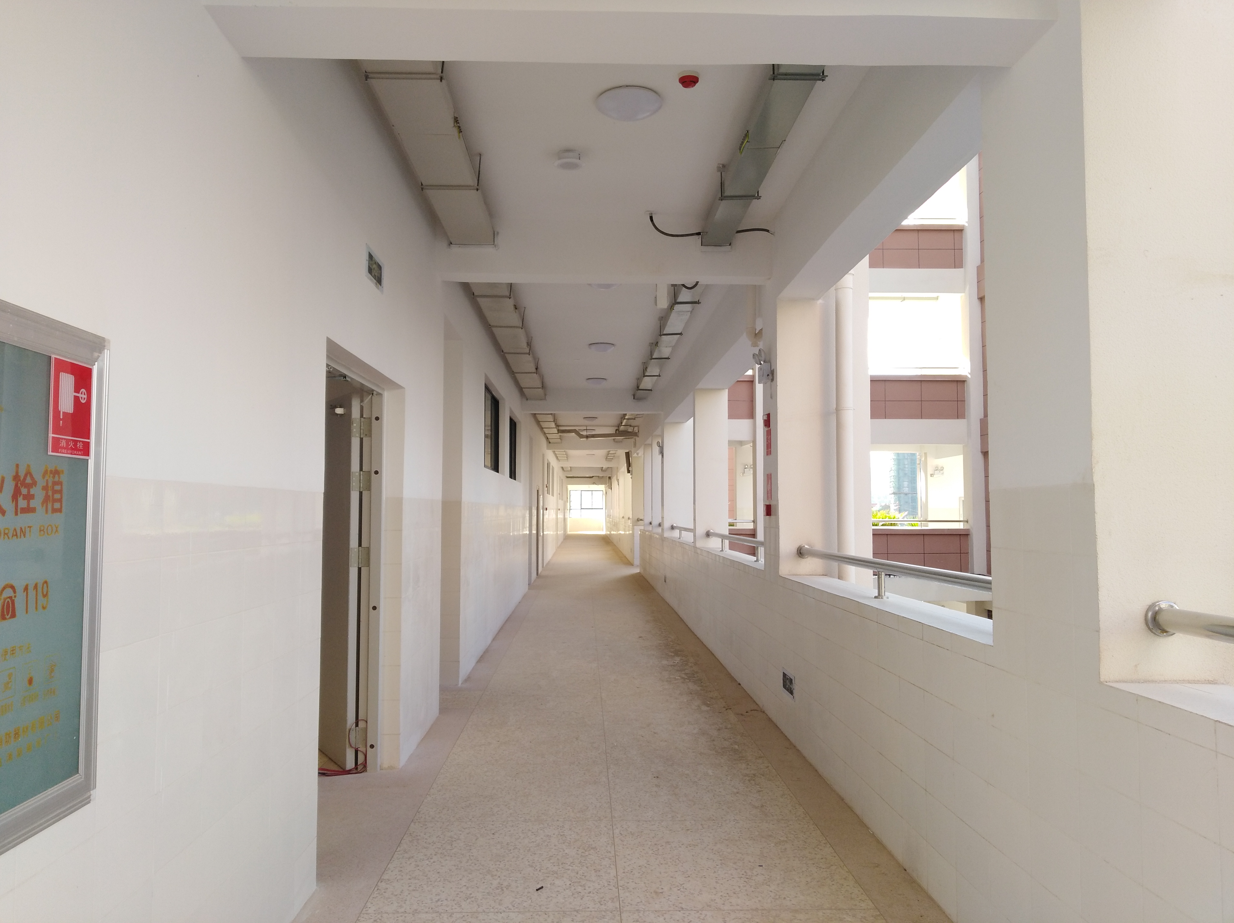 安寧市實(shí)驗(yàn)學(xué)校石江校區(qū)（二、三標(biāo)段）竣工驗(yàn)收