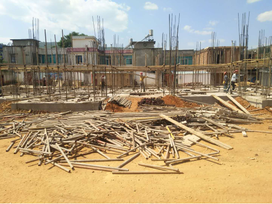 安寧市八街街道辦摩所營(yíng)村委會(huì)向陽(yáng)村公房、機(jī)耕路建設(shè)工程