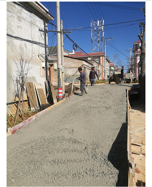 安寧市縣街街道辦縣街村委會(huì)梨園村村內(nèi)綠化工程12月工程進(jìn)度