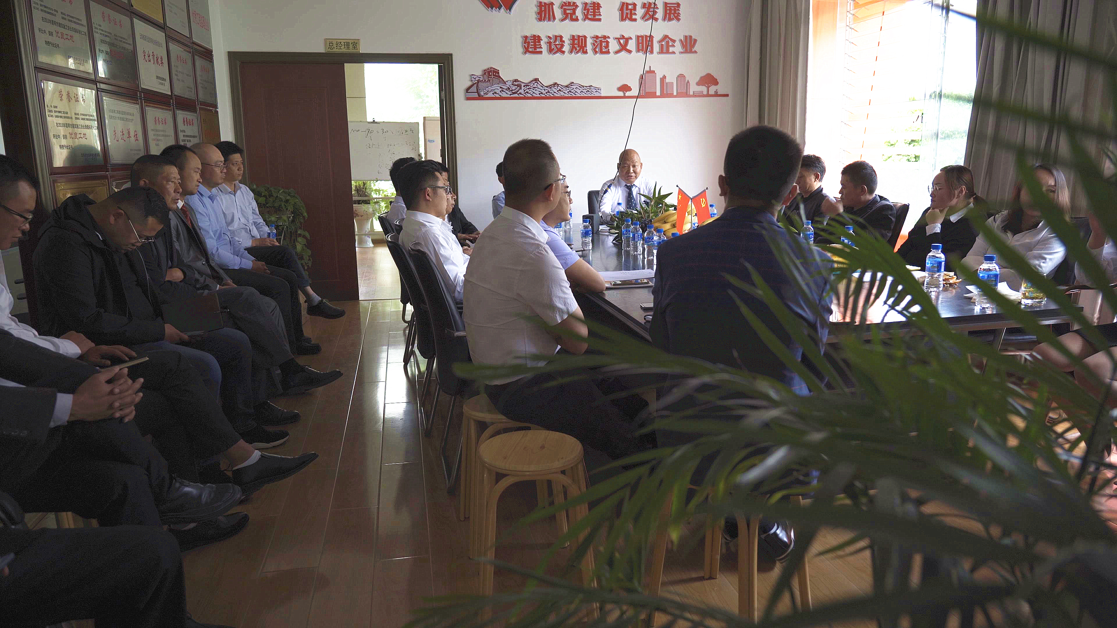 熱烈慶祝云南盛翔工程建設監(jiān)理咨詢有限公司成立20周年