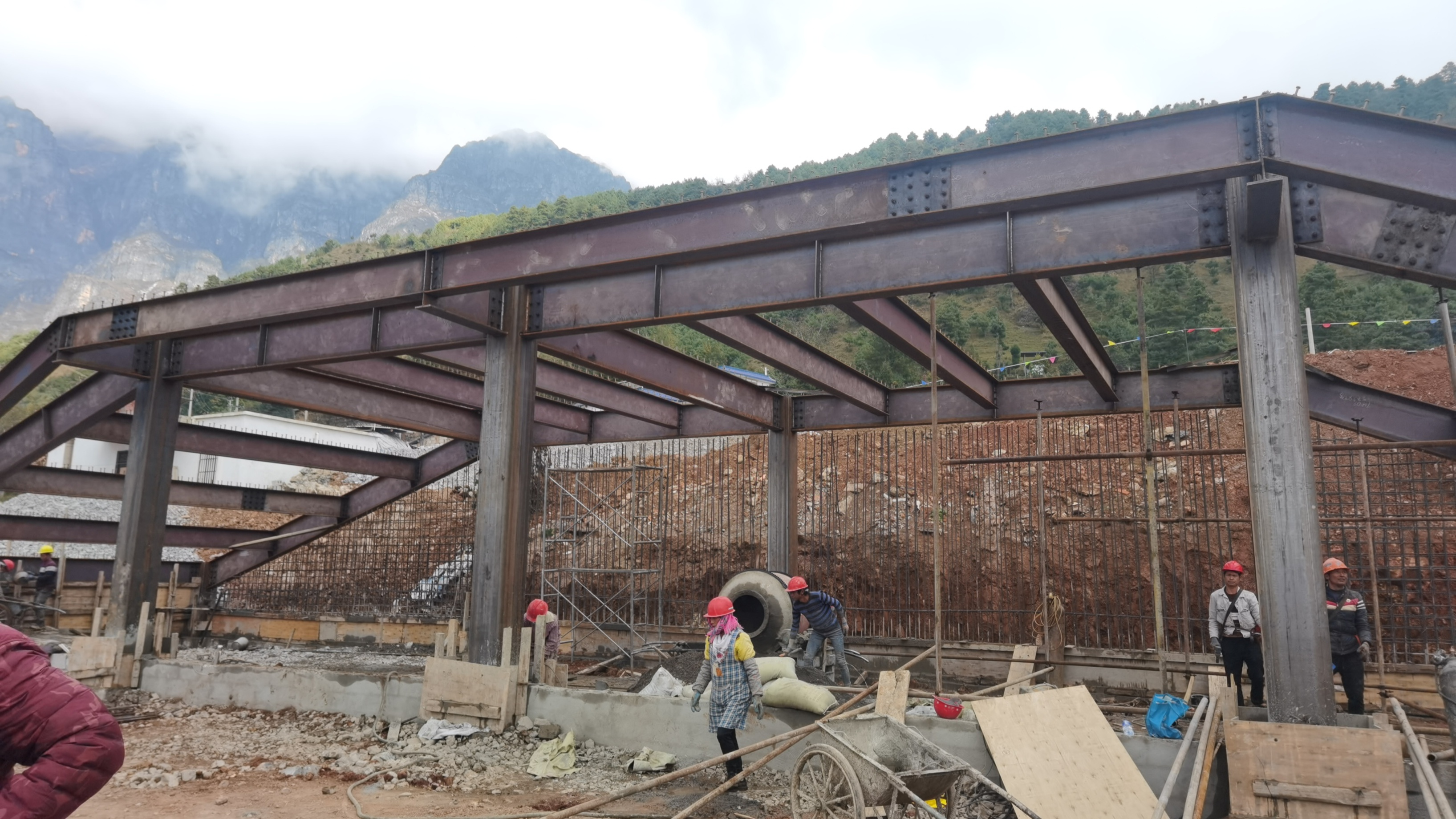 碧谷街道李子溝村、箐口村鄉(xiāng)村基礎(chǔ)設(shè)施建設(shè)項目