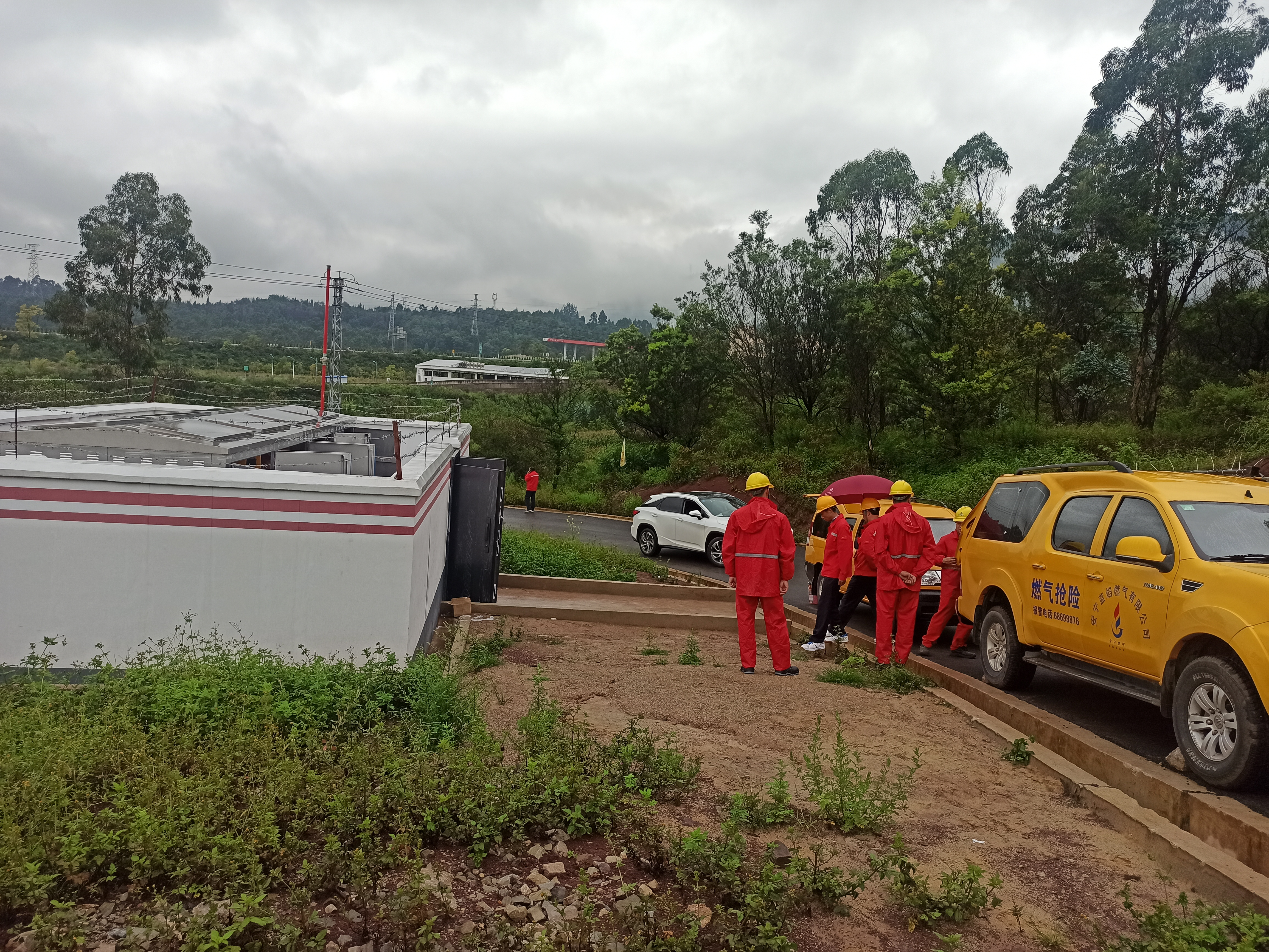 武家莊燃?xì)夤艿栏綄倥涮醉?xiàng)目工程、昆明西郊?xì)泝x館燃?xì)夤こ?、石安公路中壓燃?xì)夤艿拦こ添樌ㄟ^竣工驗(yàn)收、通氣運(yùn)行