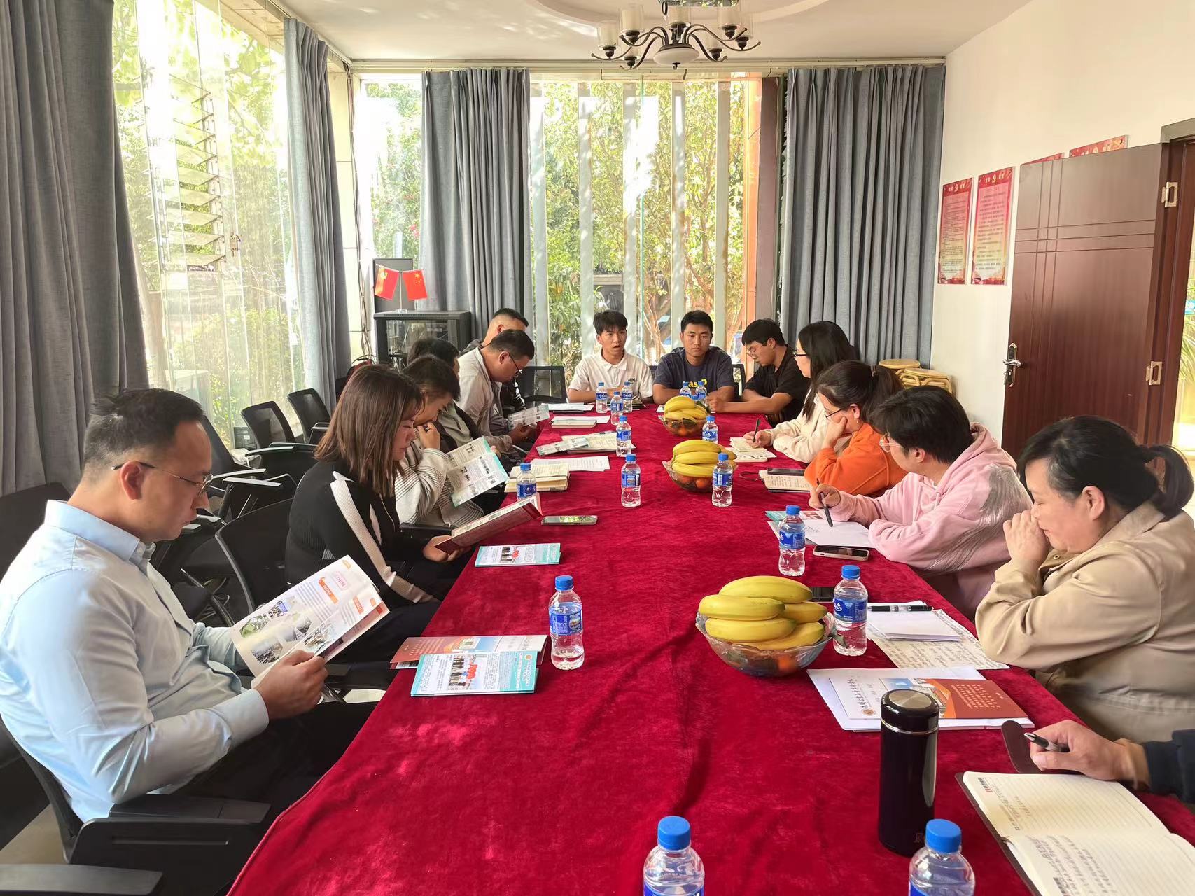 校友情濃再聚首，同心共筑新篇章 ——昆明冶金高等專科學校領導蒞臨我公司慰問各級校友