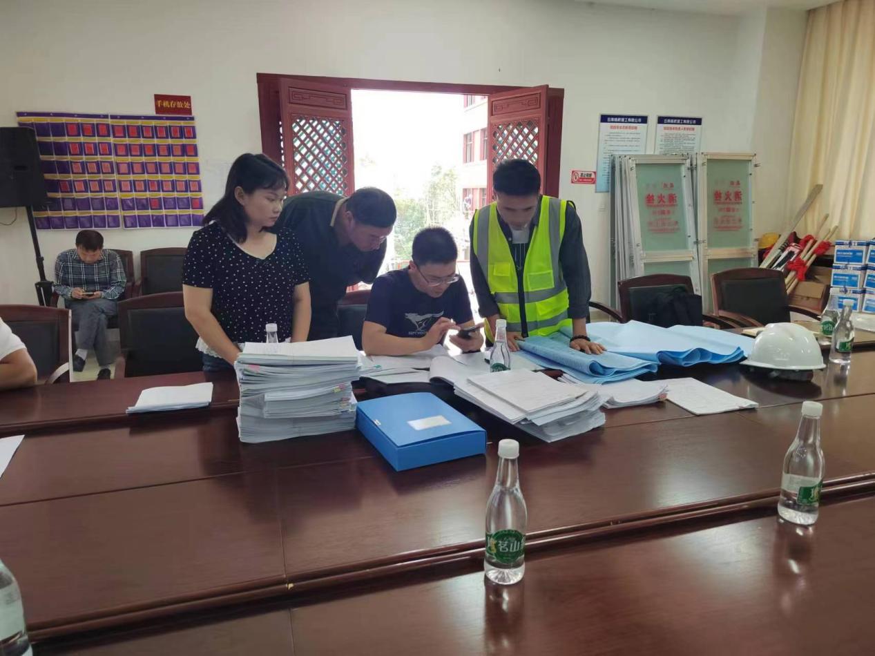 云南佛學(xué)院師生宿舍樓、食堂樓建設(shè)項(xiàng)目 地基與基礎(chǔ)、主體結(jié)構(gòu)分部工程驗(yàn)收